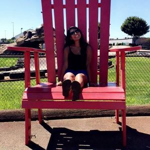 Meet your Posher, Veronica